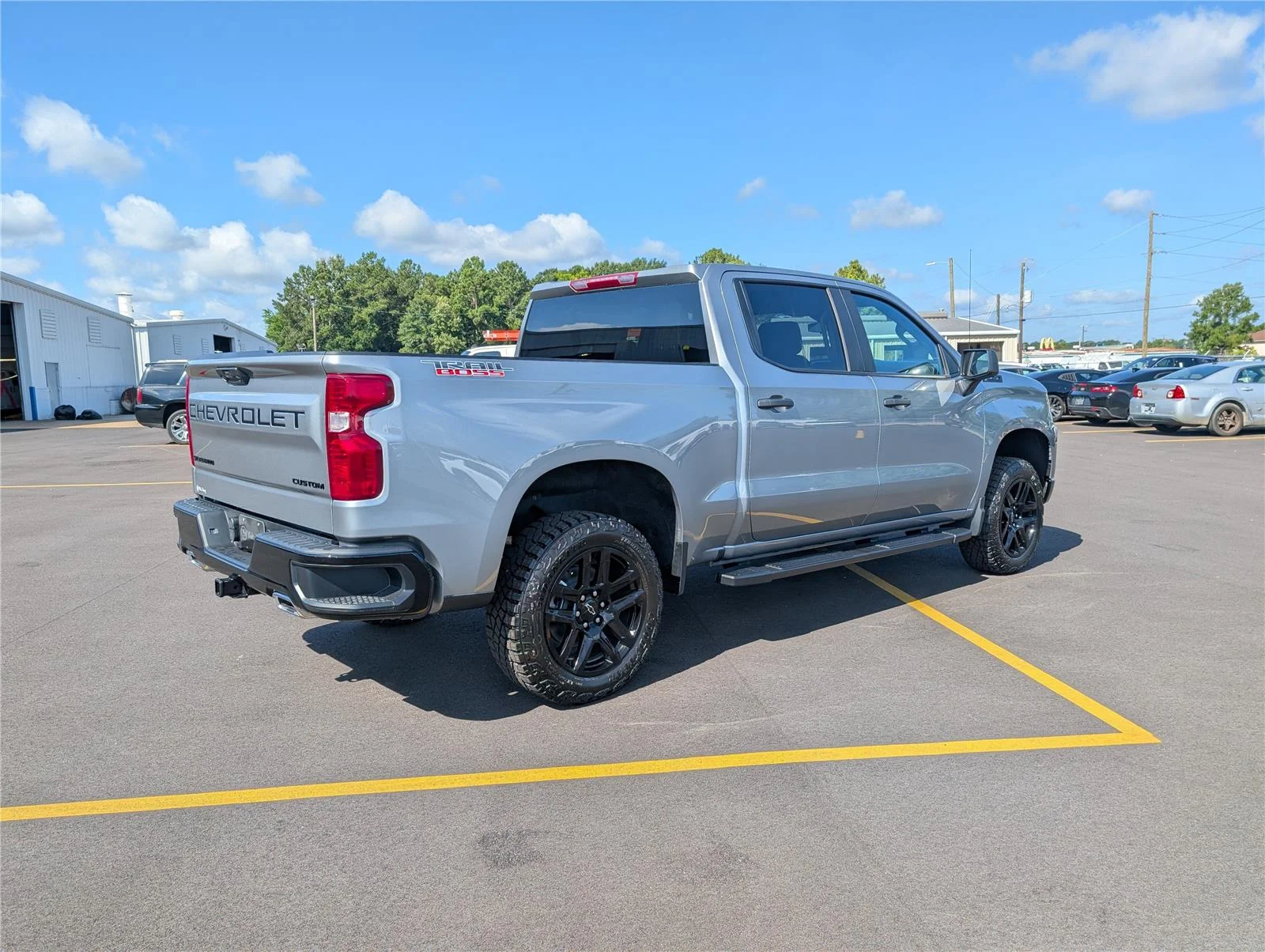 2026 Chevrolet Silverado 1500 Custom Trail Boss - Photo 3