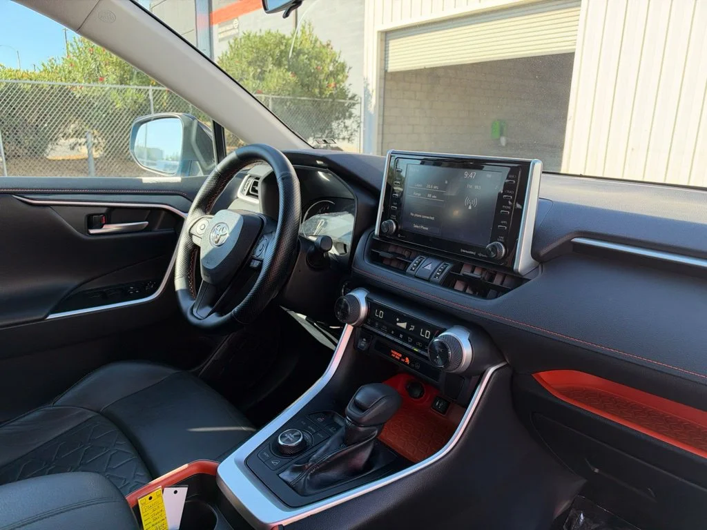Used 2019 Blue Toyota Adventure image 24