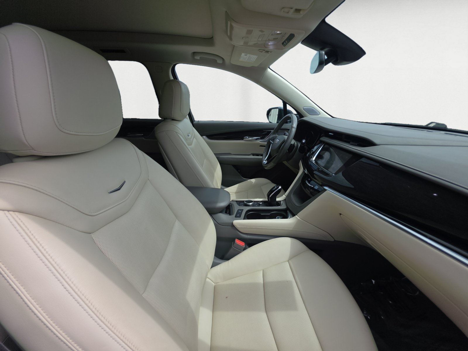 Used 2020 Shadow Metallic Cadillac FWD Premium Luxury image 15