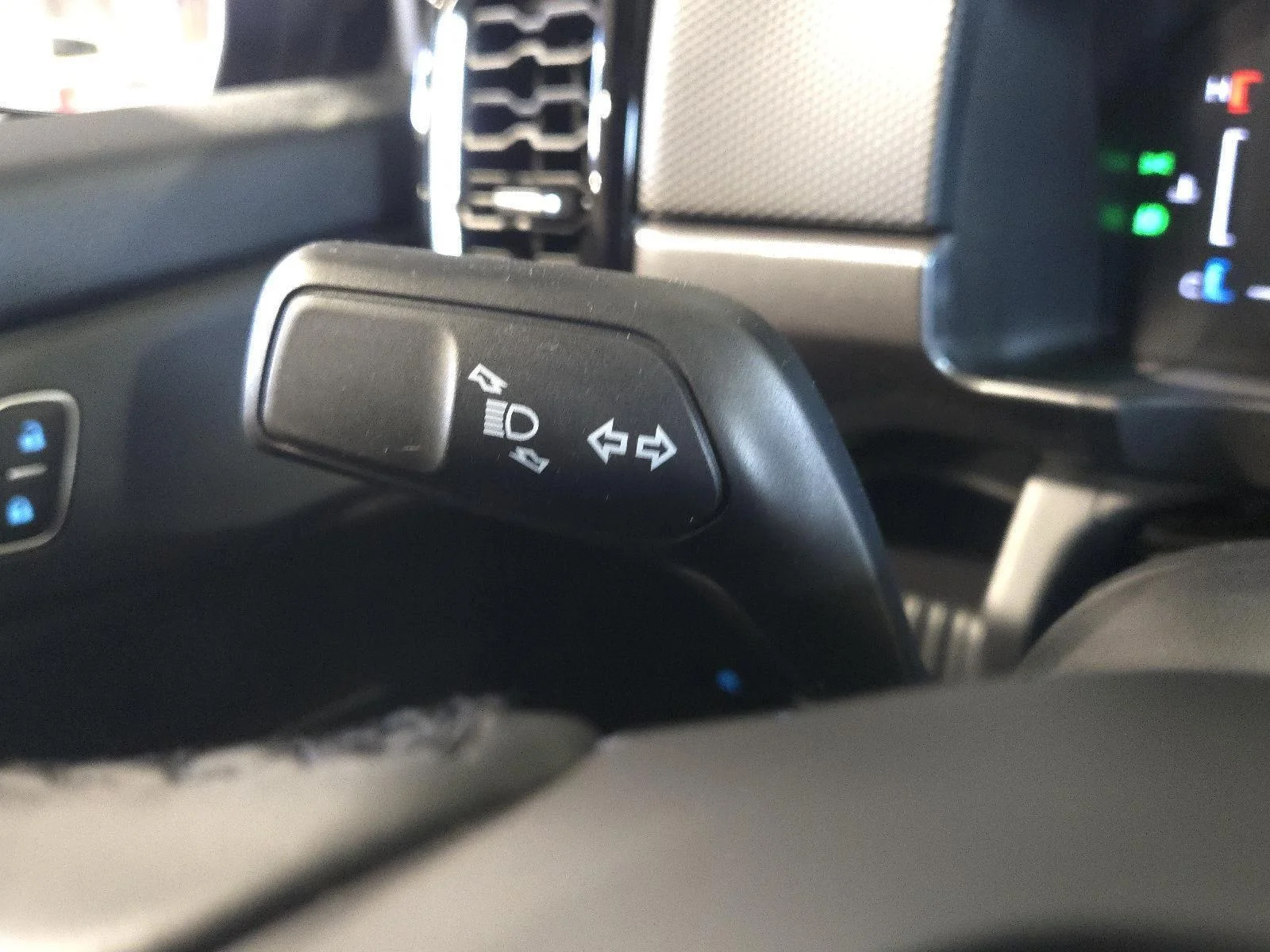 Used 2026 Shadow Black Ford XLT image 19