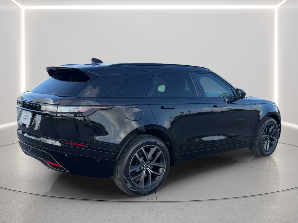 New 2026 Santorini Black Land Rover  image 5
