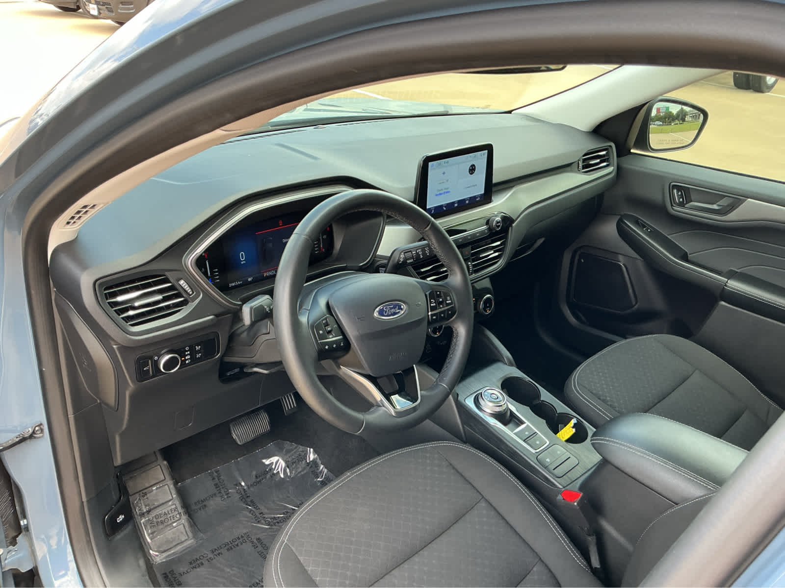 Used 2024 Vapor Blue Metallic Ford Active image 12