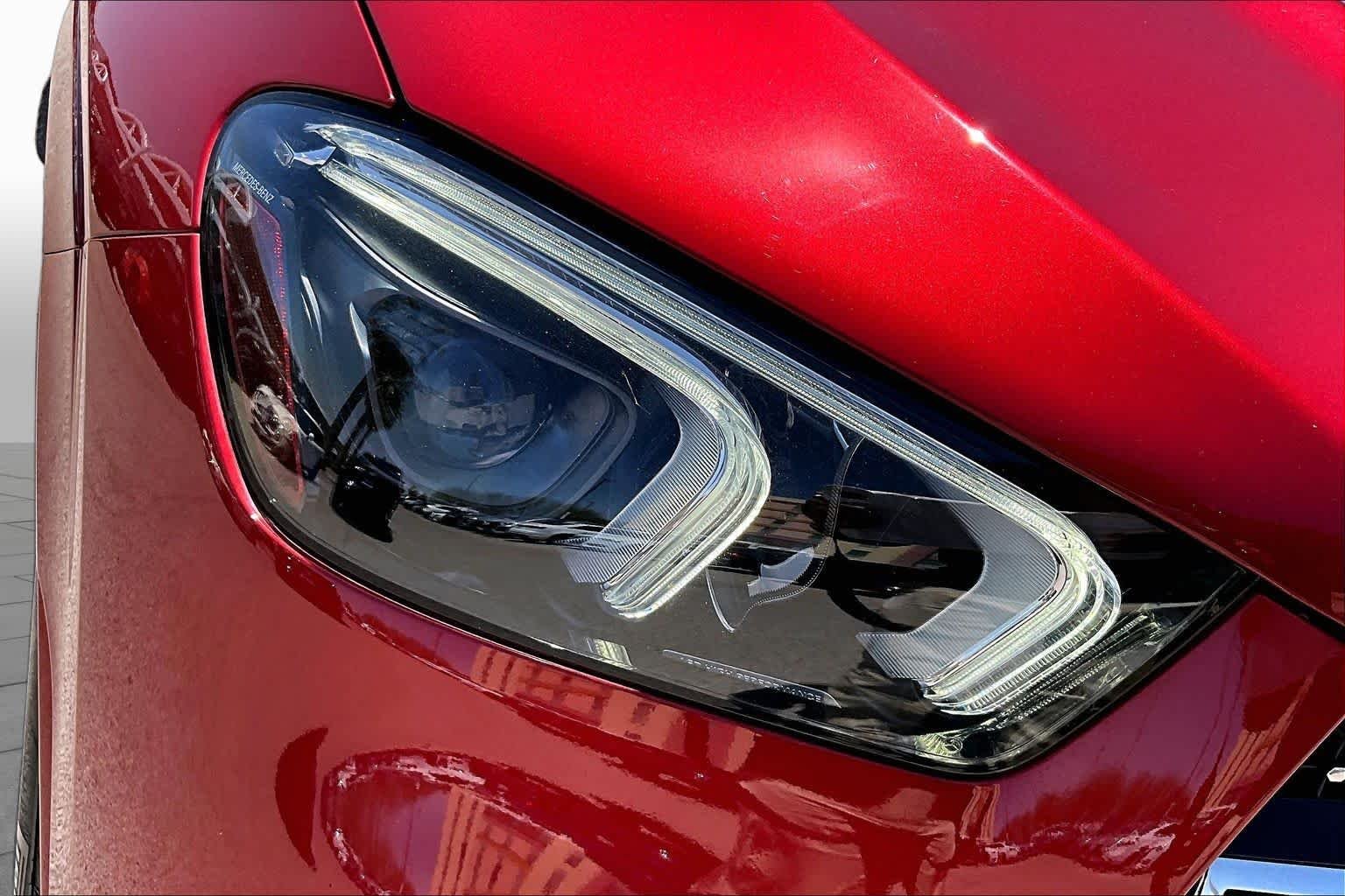 Used 2022 MANUFAKTUR Cardinal Red Metallic Mercedes-Benz GLE 350 image 27