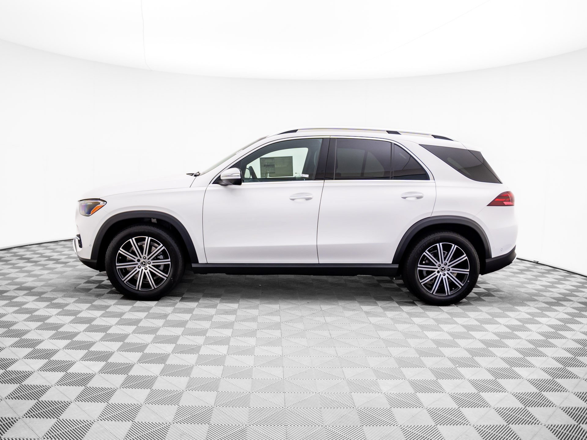 New 2026 White Mercedes-Benz GLE 350 image 41