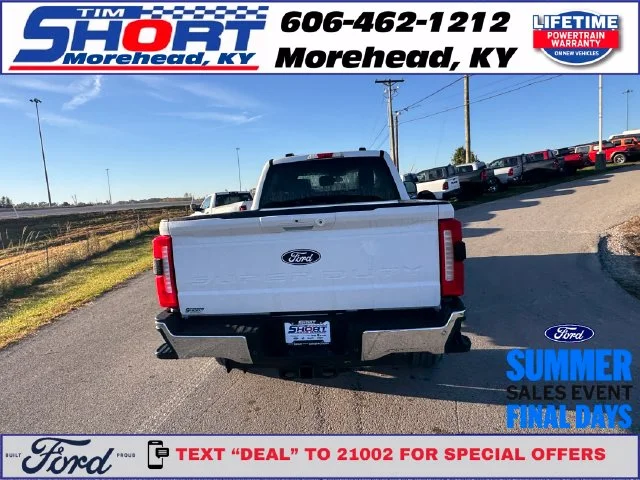 New 2027 White Ford XLT image 6