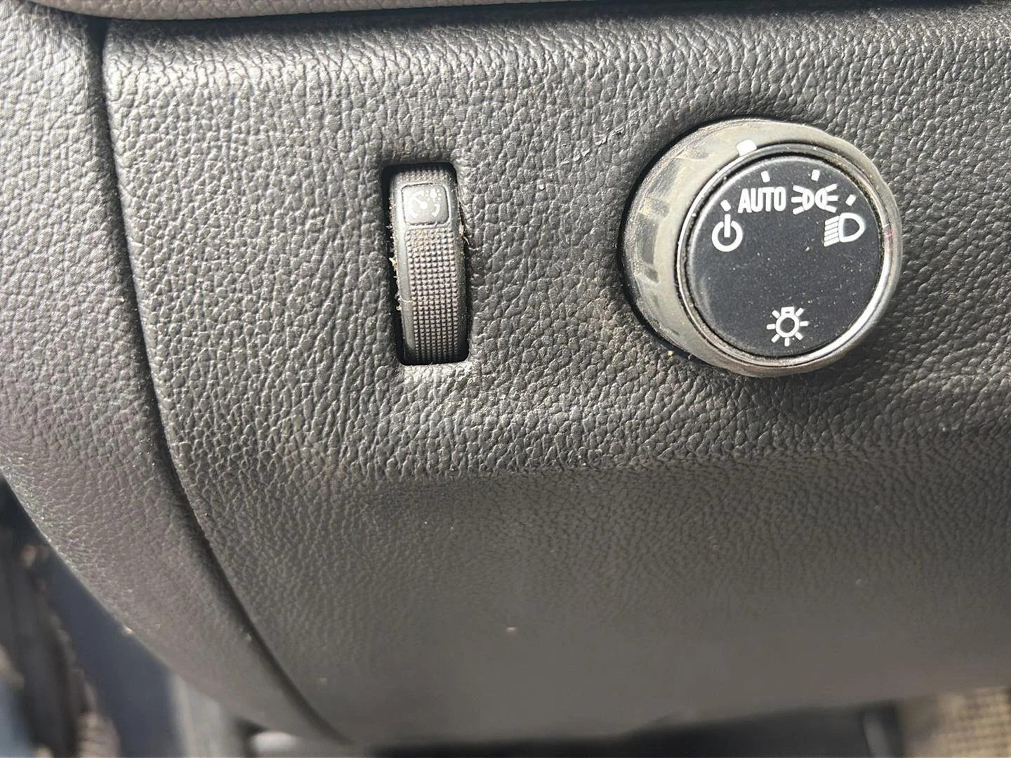 Used 2019 Shadow Gray Metallic Chevrolet 4WD Work Truck image 9
