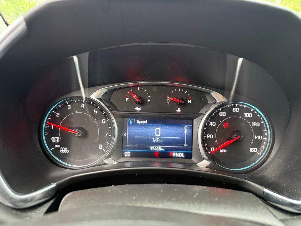 Used 2024 Black Metallic Chevrolet LT image 10