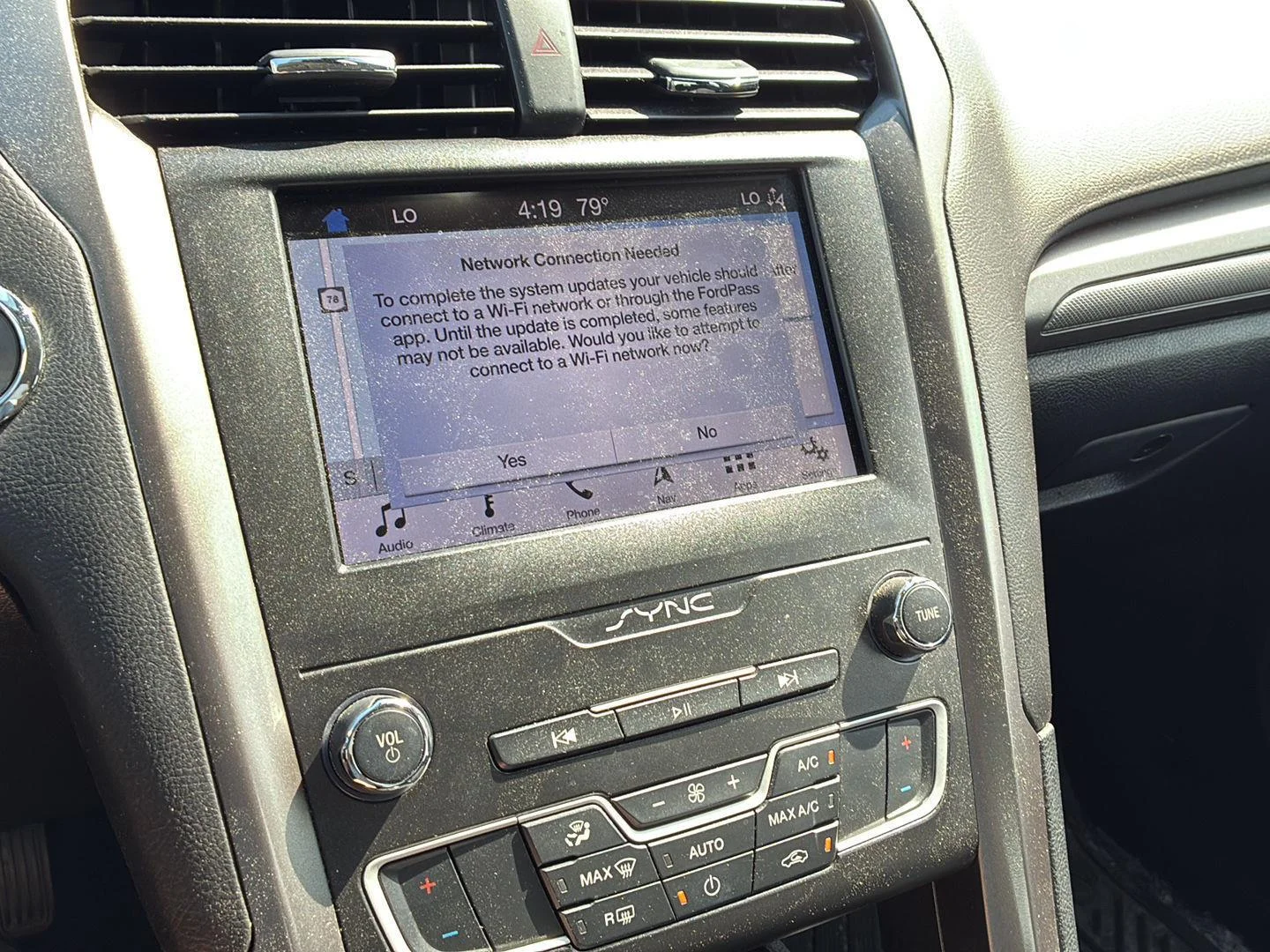Used 2019 Oxford White Ford  image 3