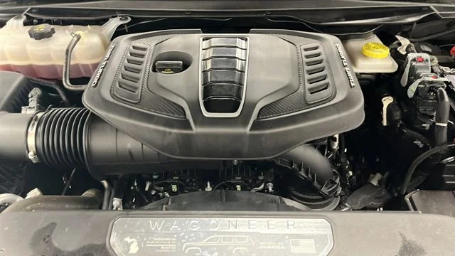 Used 2024 Baltic Gray Metallic Clearcoat Jeep Series III image 29