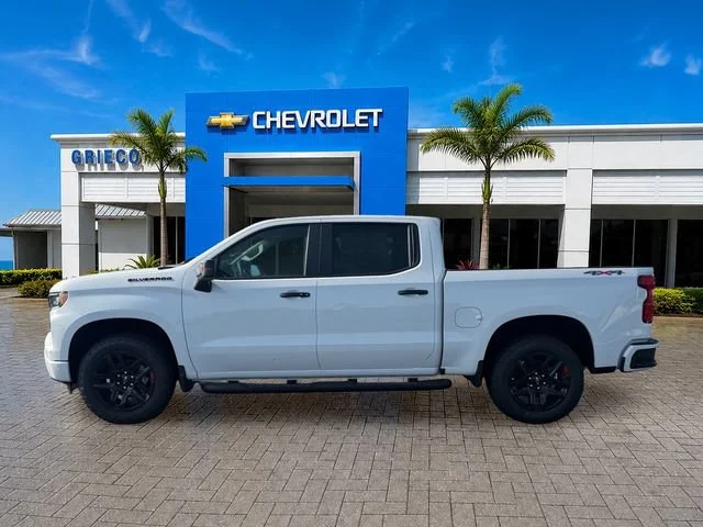 New 2026 Summit White Chevrolet RST image 4