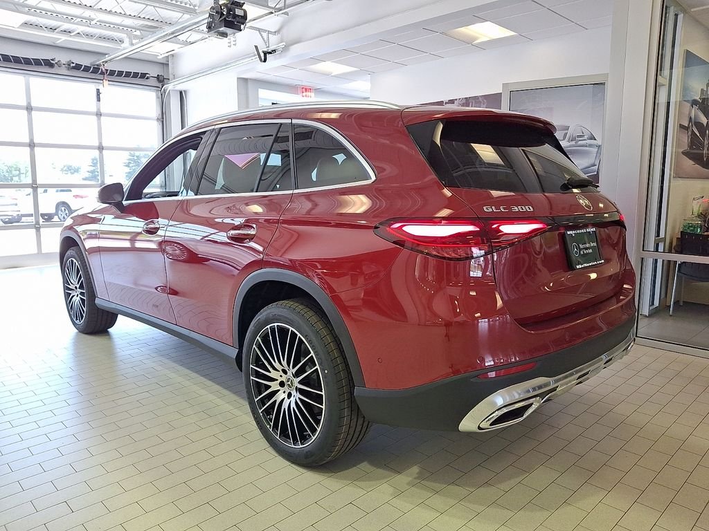 New 2026 Red Mercedes-Benz GLC 300 image 3