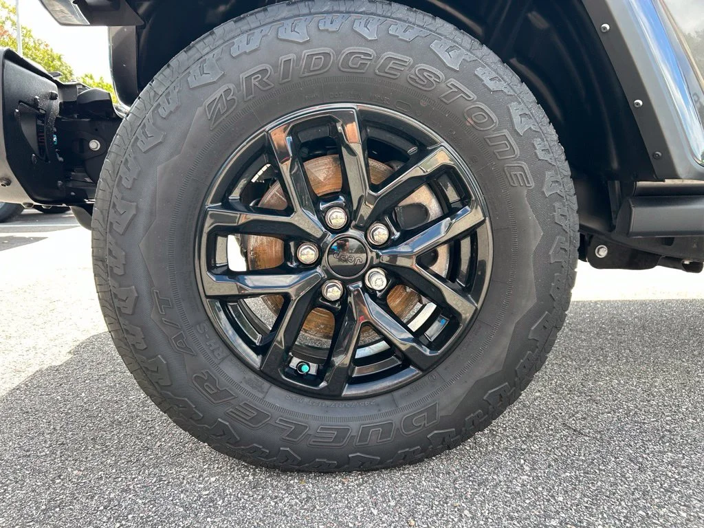 Used 2023 Gray Jeep Sport image 11