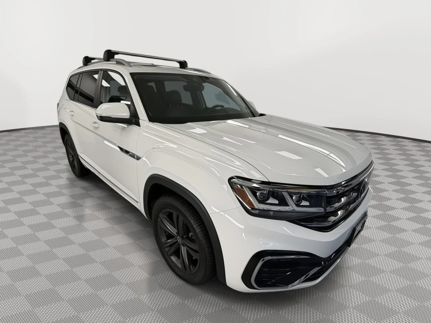 2022 Volkswagen Atlas 3.6L SEL R-Line 4MOTION's photo