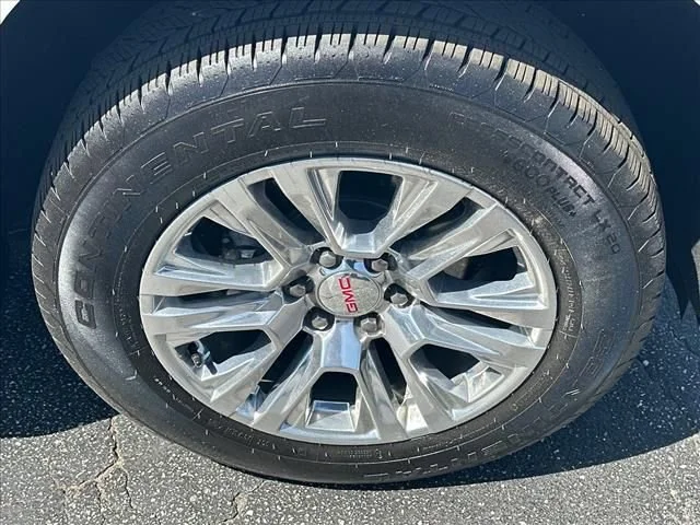 Certified Used 2026 Summit White GMC Denali image 34