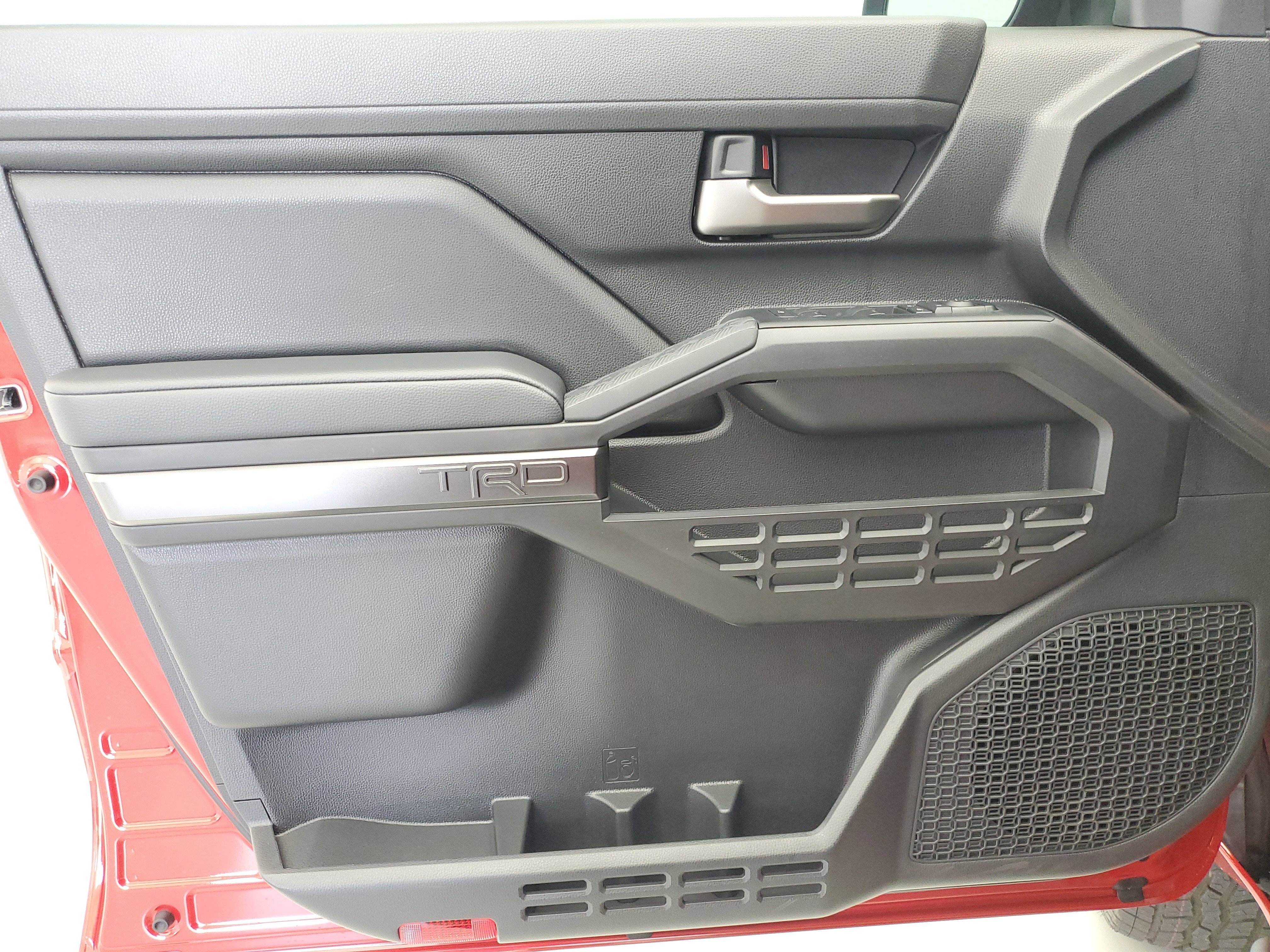 2025 Toyota Tacoma TRD Off Road - Photo 21