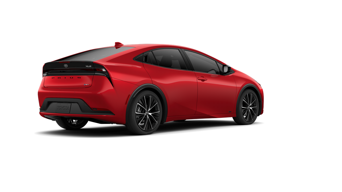2026 Toyota Prius XLE - Photo 25
