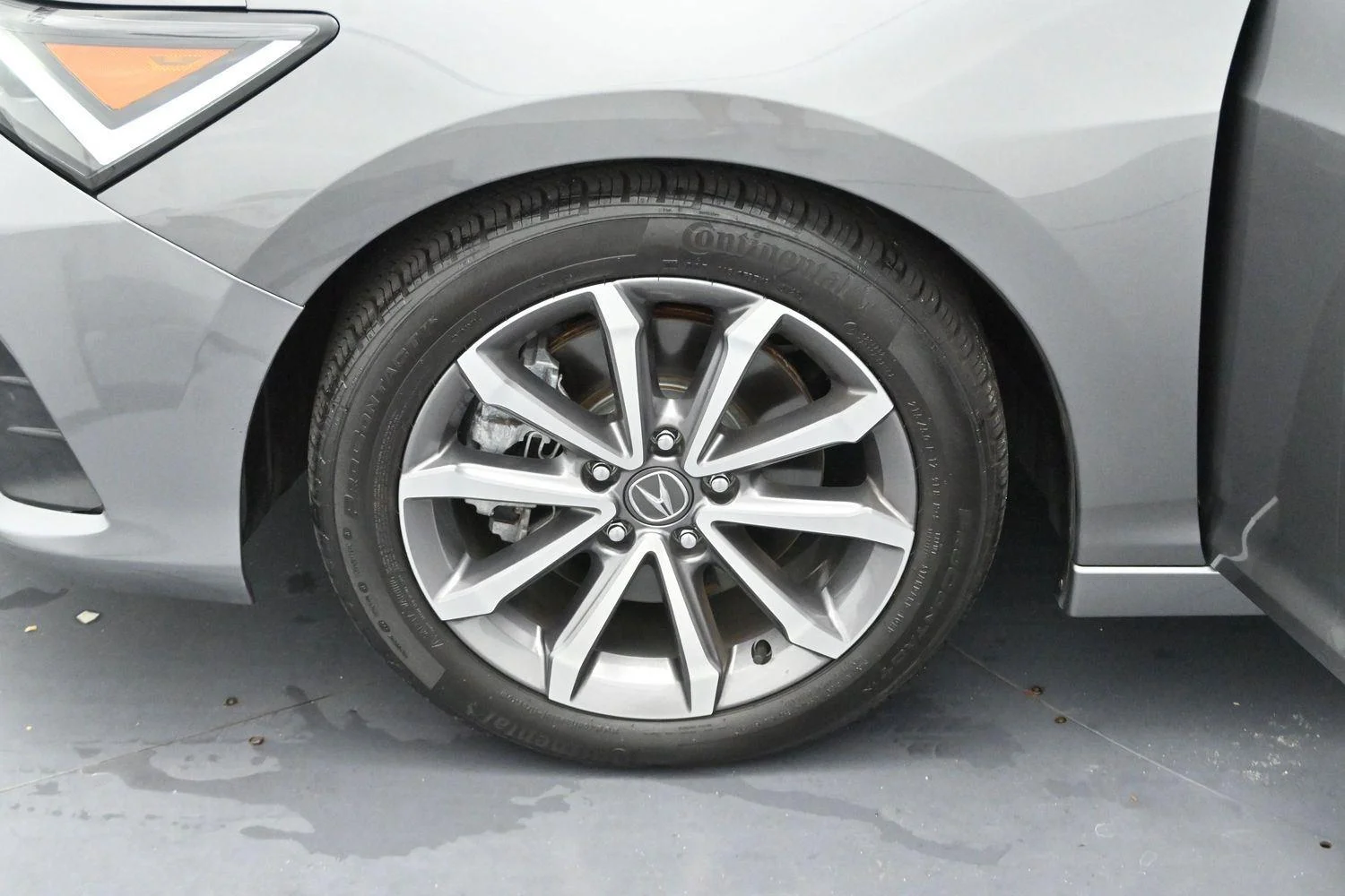Used 2023 Liquid Carbon Metallic Acura Base image 29