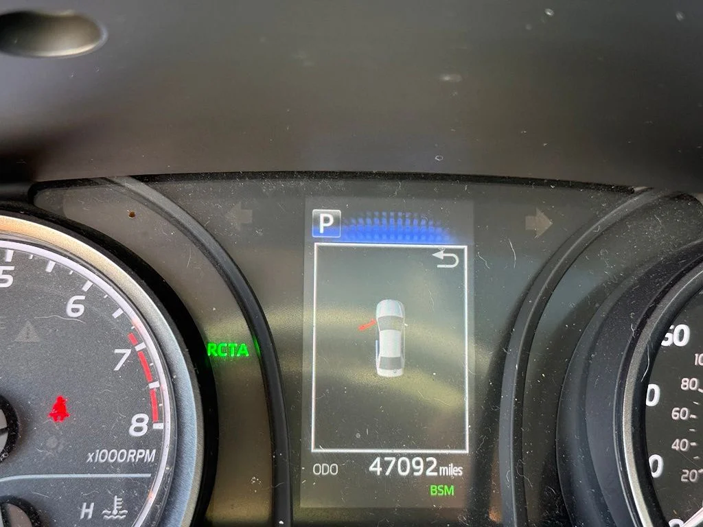 Used 2023 Silver Toyota SE image 14
