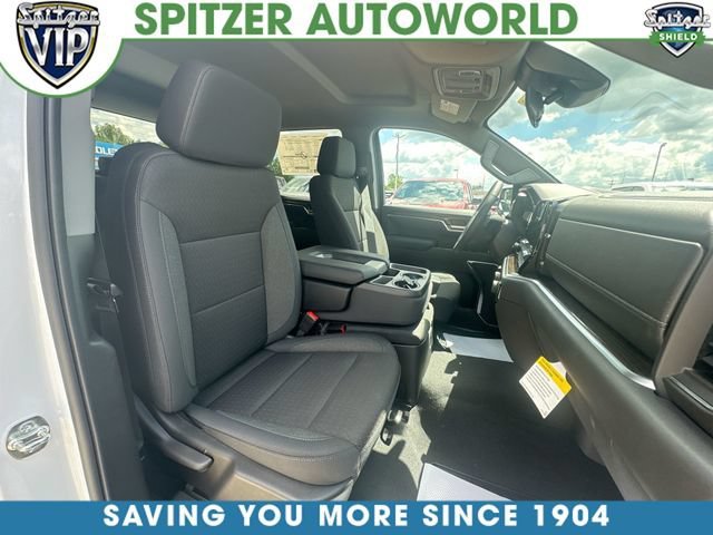 New 2026 Summit White Chevrolet LT (2FL) image 29