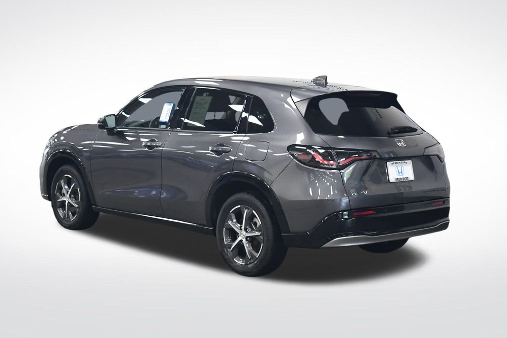 Certified Used 2024 Modern Steel Metallic Honda EX-L image 3