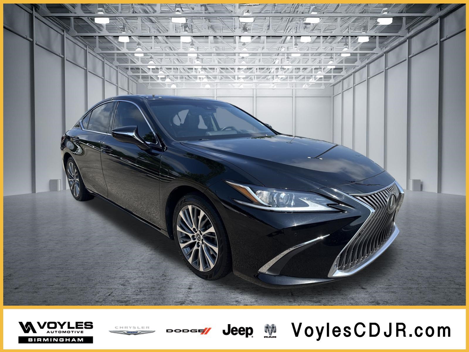 Used 2020 Black Lexus ES 350 image 1