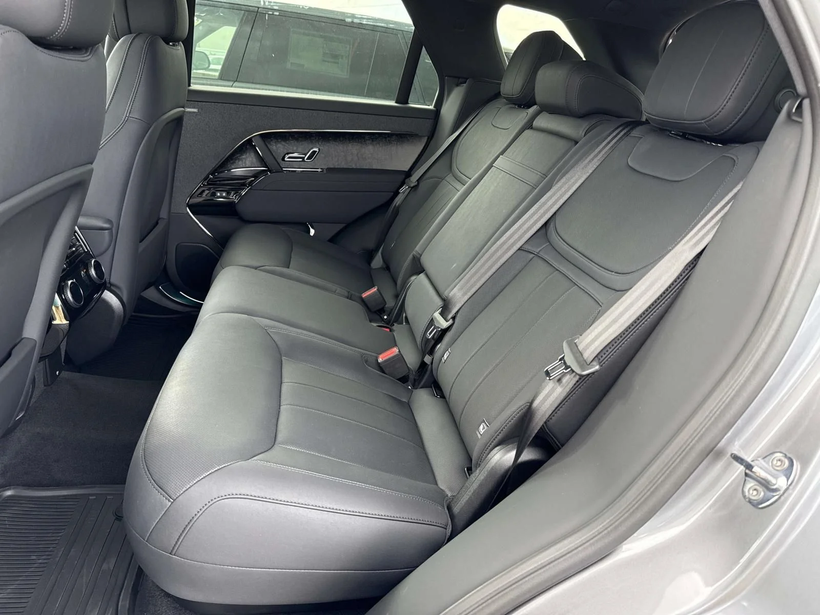 2025 Land Rover Range Rover Sport Dynamic SE - Photo 7
