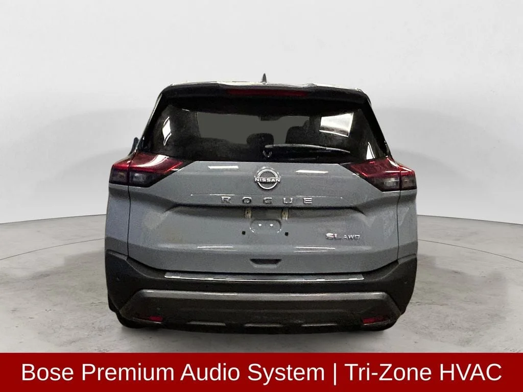 Used 2023 Boulder Gray Nissan SL image 5