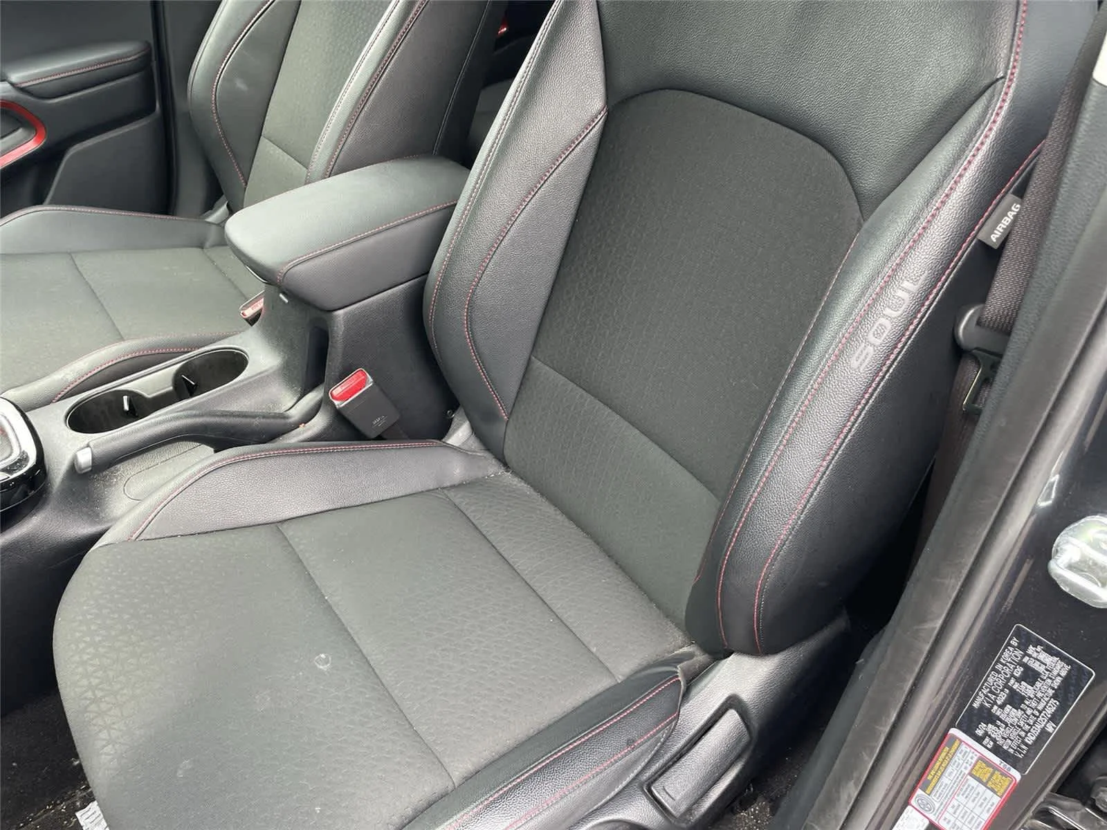 Used 2025 Gravity Gray Kia GT-Line image 12