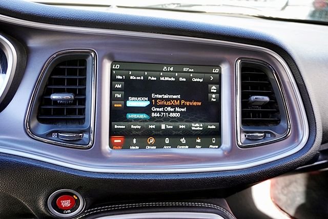 Used 2019 White Dodge SRT Hellcat Redeye image 20