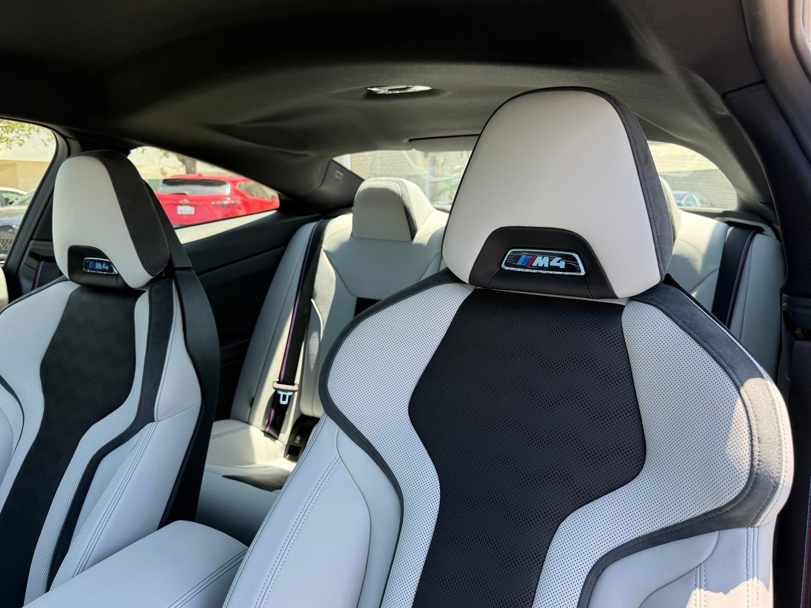 New 2027 Tanzanite Blue II Metallic BMW Competition image 22