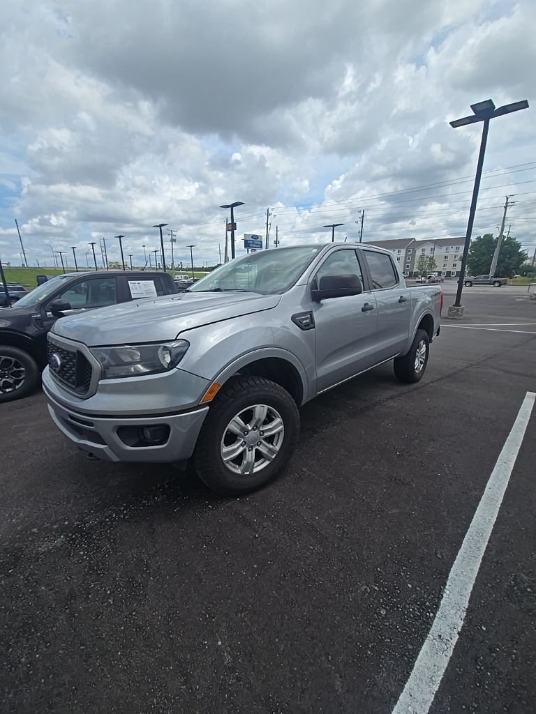 Used 2020 Silver Ford XLT image 1