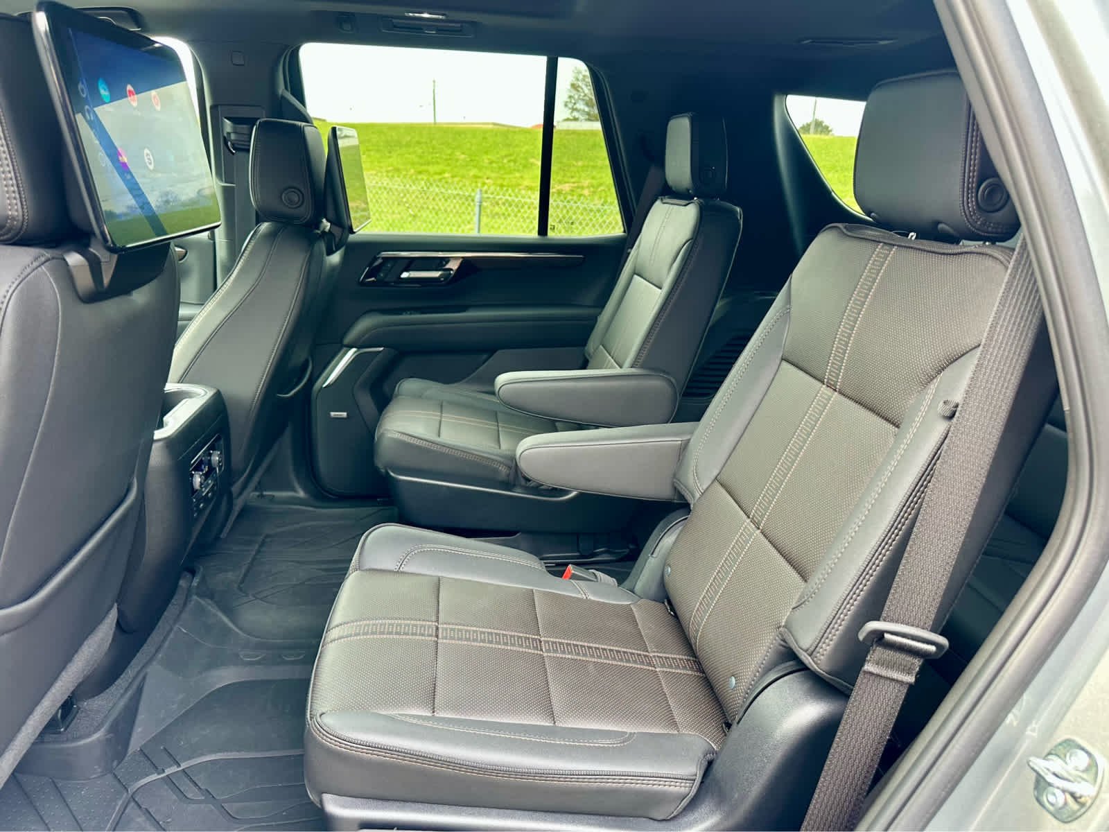 Used 2025 Sterling Gray Metallic Chevrolet High Country image 14