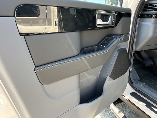 New 2025 Scottish White INEOS Fieldmaster Edition image 25