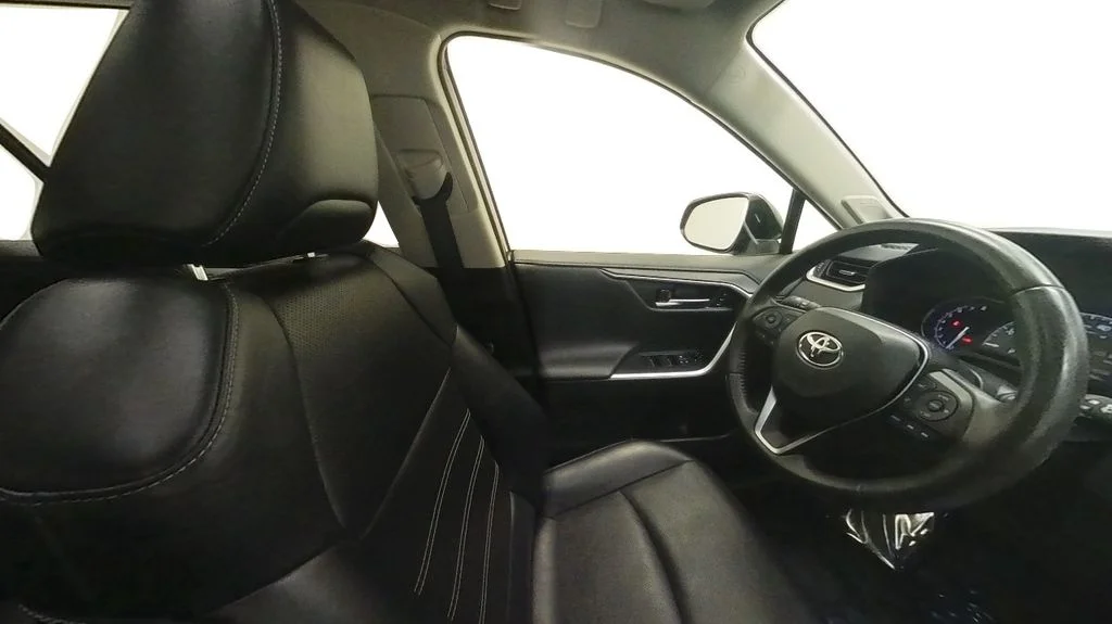Used 2020 Gray Toyota Limited image 30