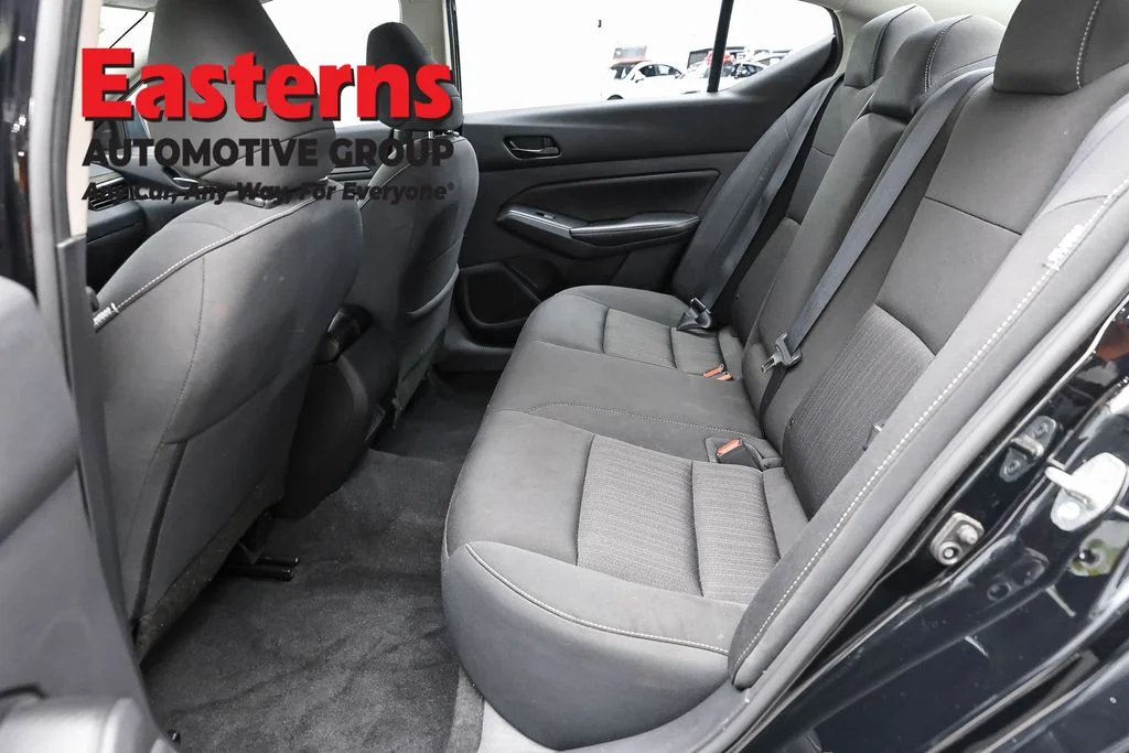 Used 2024 Black Nissan 2.5 SV image 21