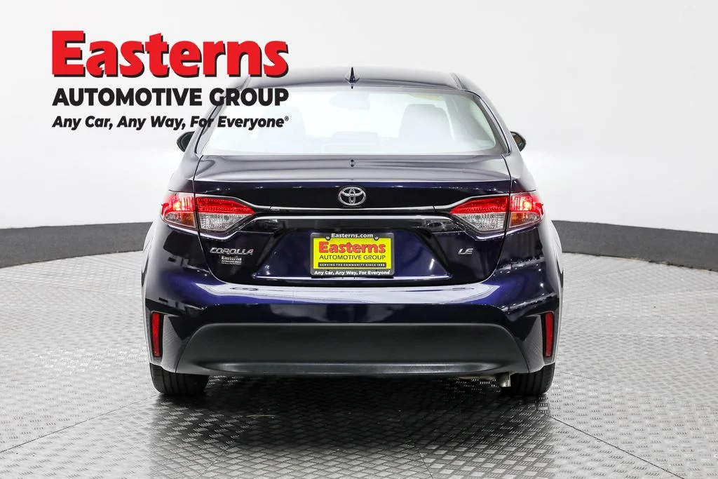 Used 2023 Blue Toyota LE image 6
