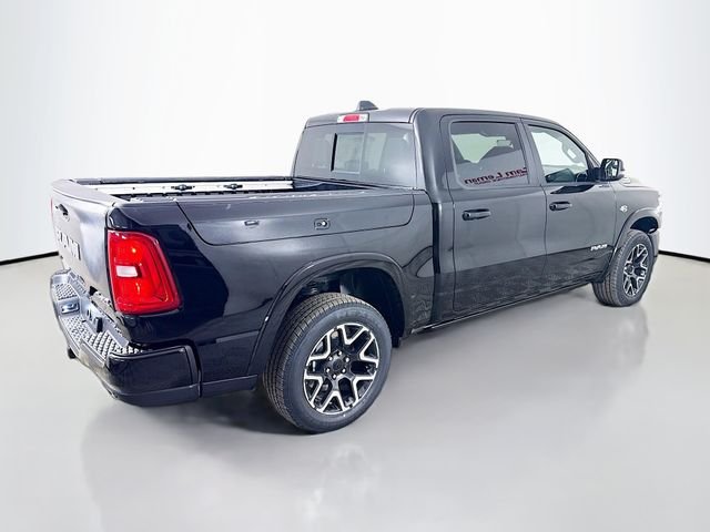 New 2026 Diamond Black Crystal Pearl-Coat Exterior Paint RAM Laramie image 7