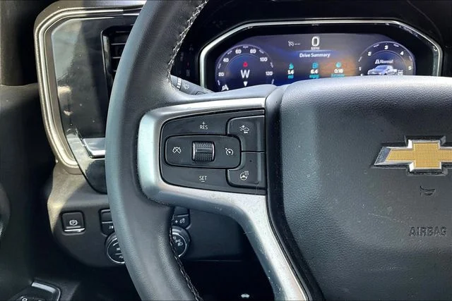 Used 2024 White Chevrolet LT image 12