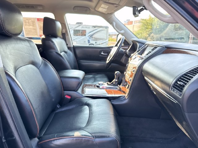 Used 2020 Black Nissan Platinum image 32
