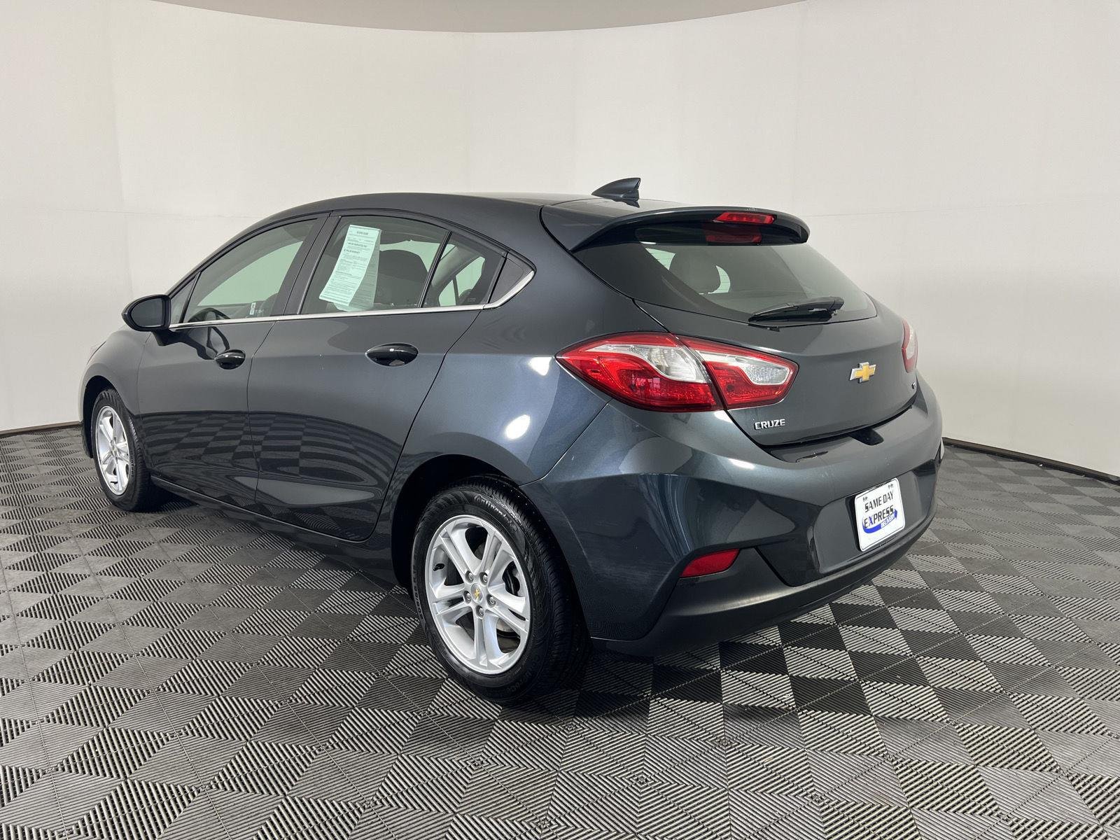 Used 2018 Graphite Metallic Chevrolet LT image 28