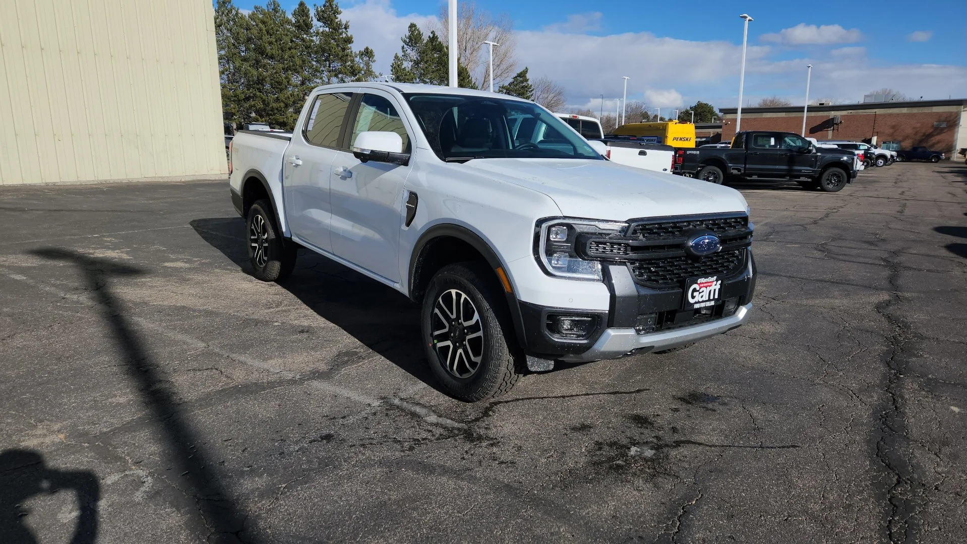 New 2025 Oxford White Ford LARIAT image 20