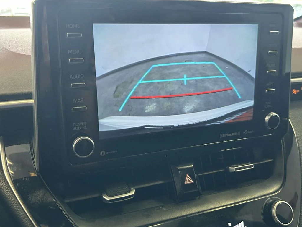 Used 2022 White Toyota XSE image 27