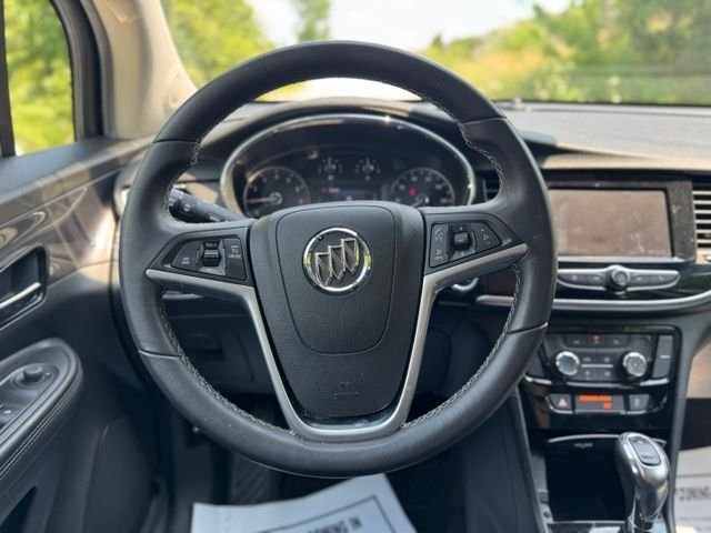 Used 2022 Summit White Buick Preferred image 22