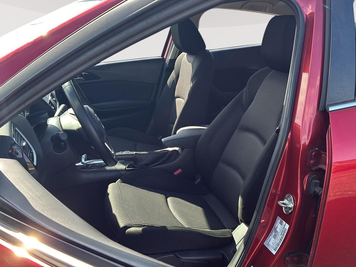 Used 2015 Soul Red Metallic Mazda i Touring image 3