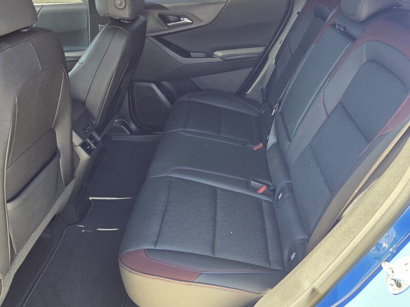 Used 2025 Blue Metallic CHEVROLET FWD 4DR RS W/1RS image 12