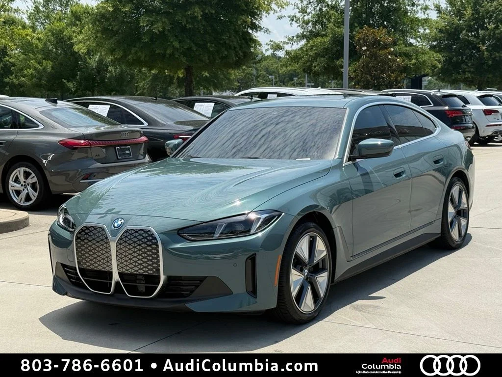 Used 2025 Green BMW eDrive40 image 9
