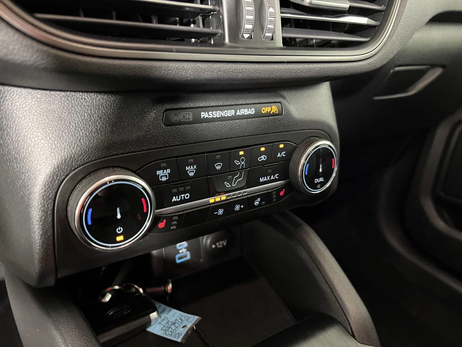 Used 2023 Iconic Silver Ford Active image 11