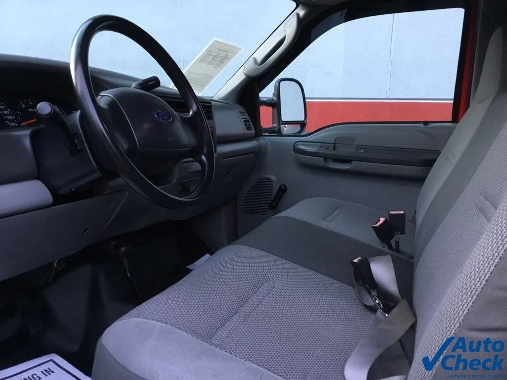 2004 Ford F-350 Super Duty XLT - Photo 25