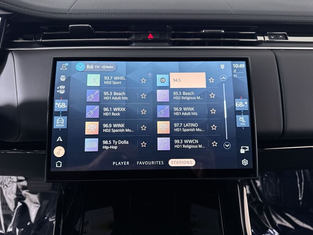 New 2026 Carpathian Grey Land Rover SE image 16