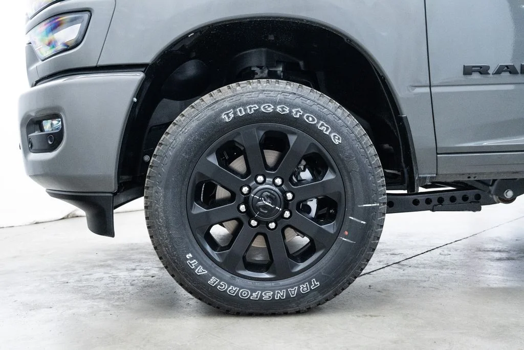 New 2026 Ceramic Gray Clear-Coat Exterior Paint RAM Big Horn image 7